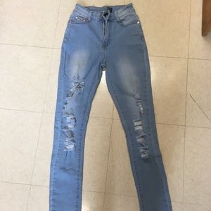 Light blue stretchy skinny jeans VERY COMFORTABLE